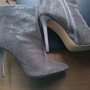 Sparkling Silver Women's Heeled Boots
